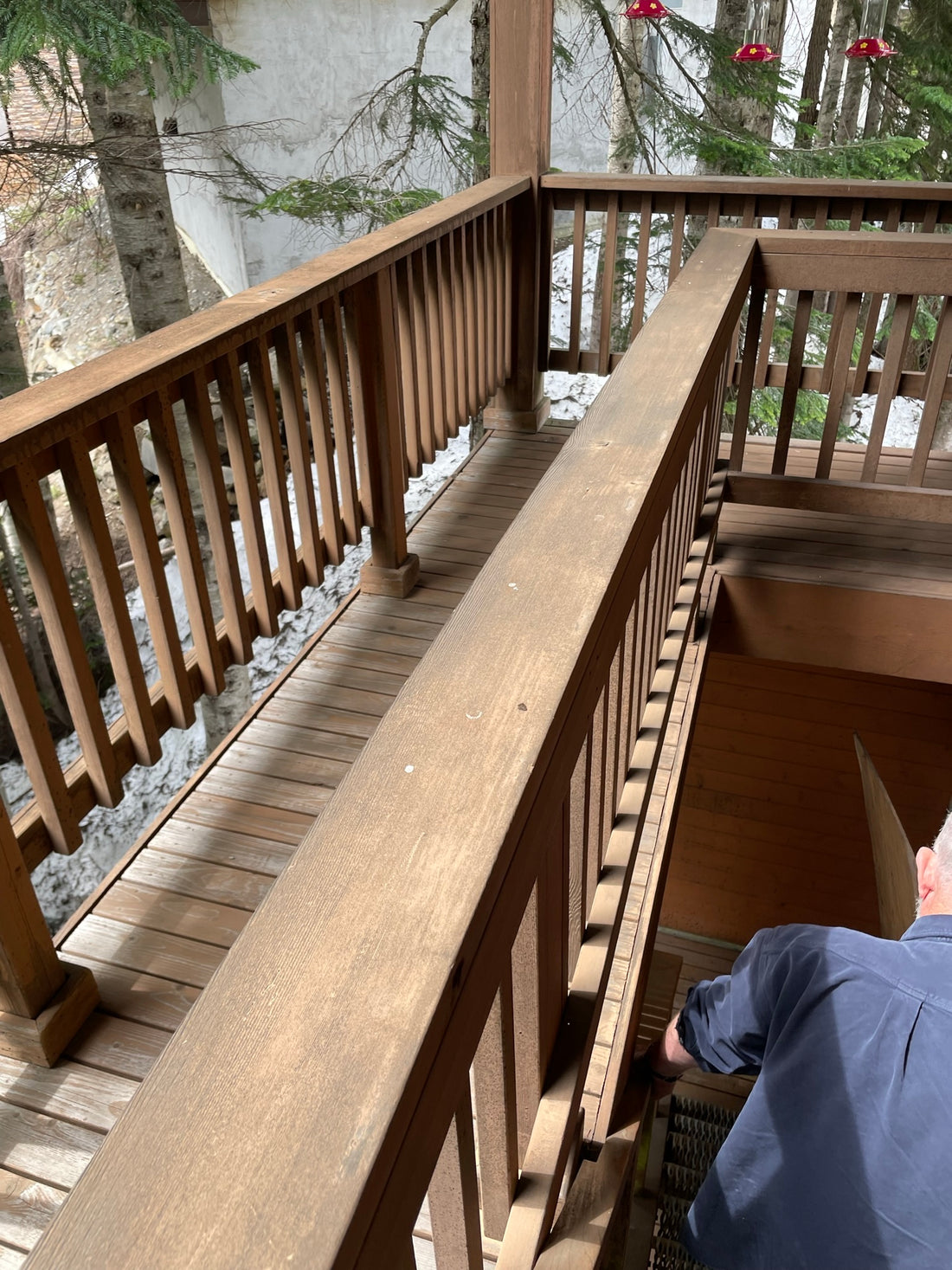 DECK RAILINGS AND DECK SEALED WITH P-WOOD FROM LOVITTS COATINGS