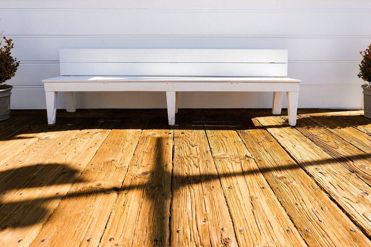 Best Deck Stains To Improve Your Deck's Appearance